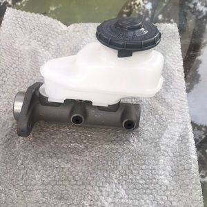 Master cylinder for Honda Lx 1999